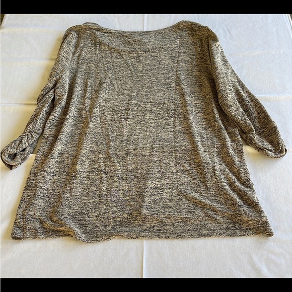 Style & Co 3/4 length top. Size large - Picture 2 of 4